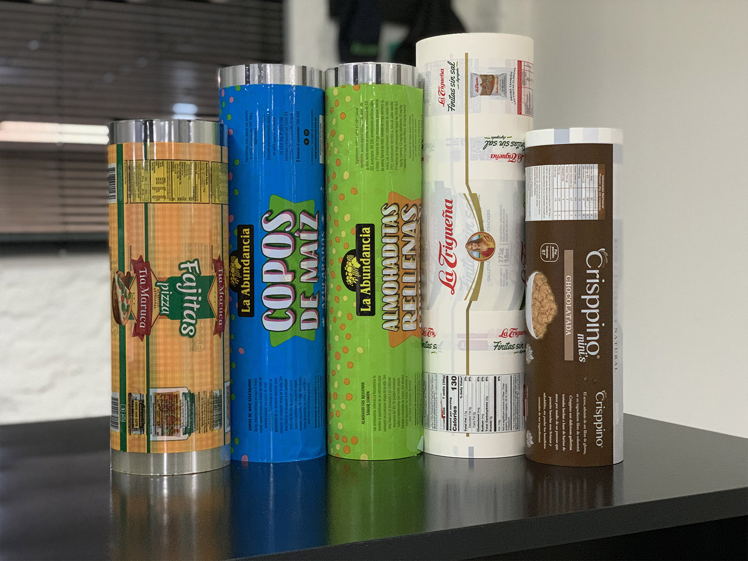 Contamos con los conocimientos para asesorarte en la mejor opción de laminados para tu producto